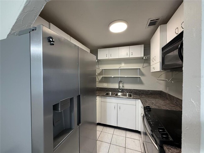 Building Photo - 4805 Rilma Ave