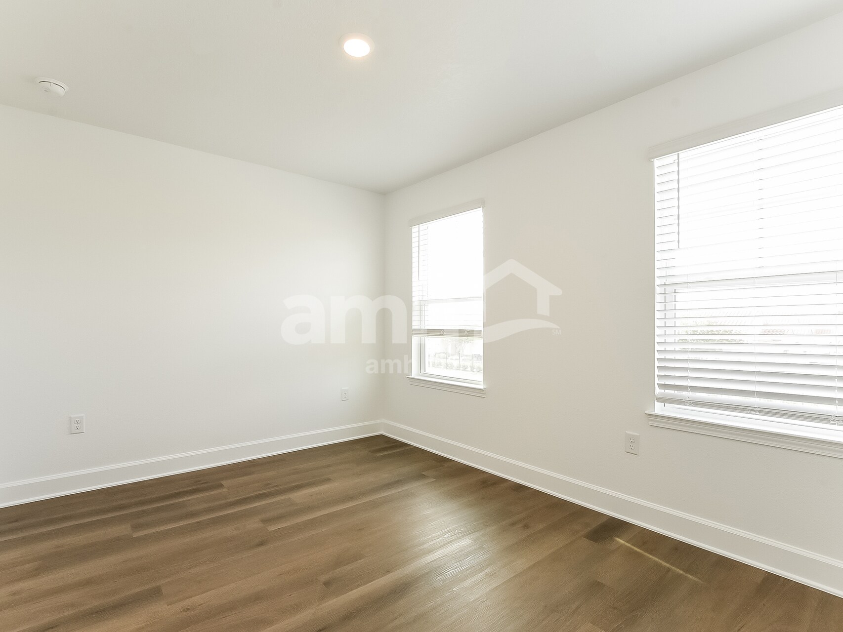 Building Photo - 2719 Radha Wy