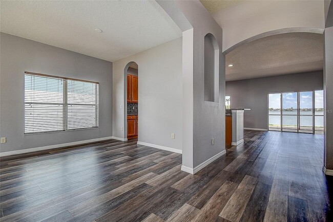 Building Photo - 1820 Mira Lago Cir