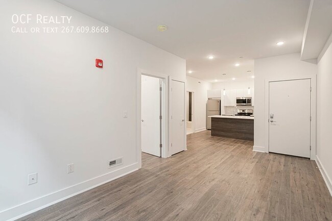 Building Photo - 1 Bed Graduate Hospital Apartment