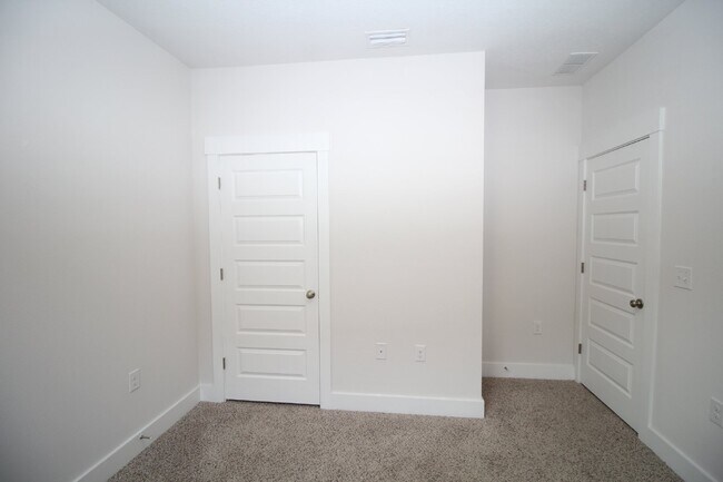 Building Photo - 4 bedroom 2 bathroom home in the newer Arbor Place subdivision in Pace ~ Pet Friendly ~ Ready Sep...