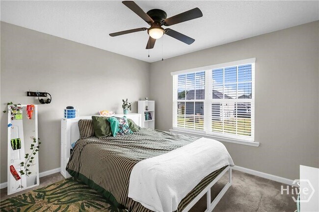 Building Photo - 1596 Longleaf Ct