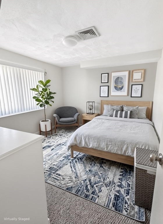 Building Photo - 1695 N Shore Rd