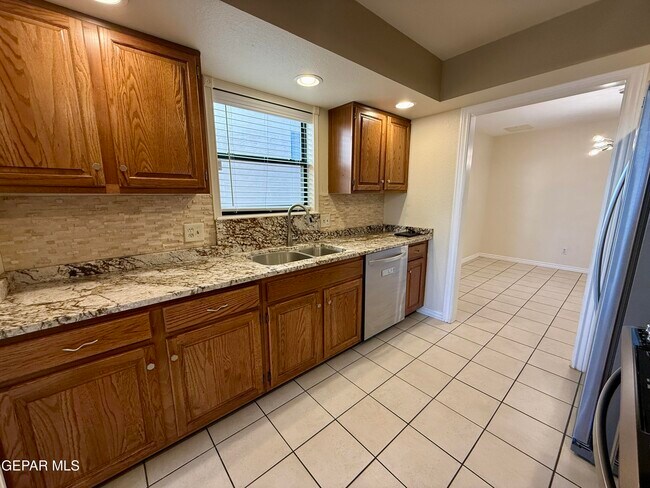 Building Photo - 763 Espada Dr