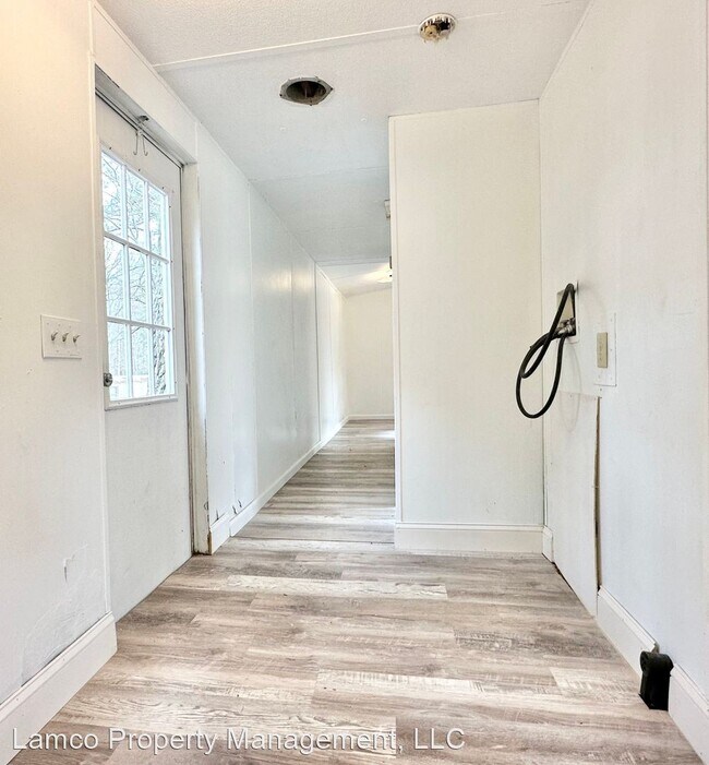 Building Photo - 3 br, 2 bath House - 118 New Hope Circle