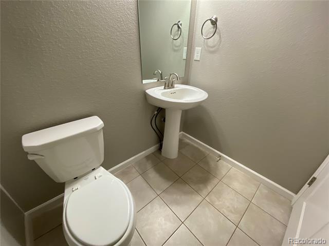 Building Photo - 11250 Florence St