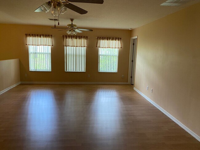 Building Photo - 12934 Colonnade Cir