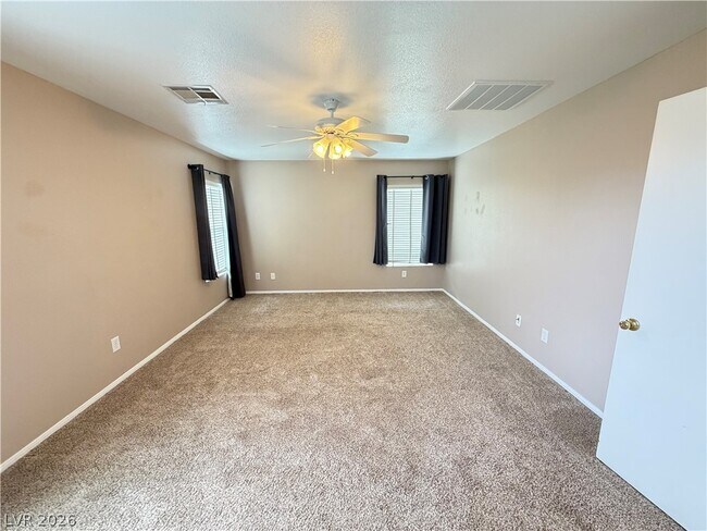 Building Photo - 776 La Tosca St