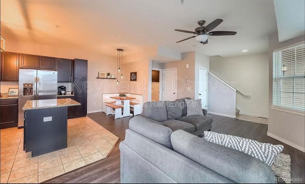 Building Photo - 12872 Jasmine St