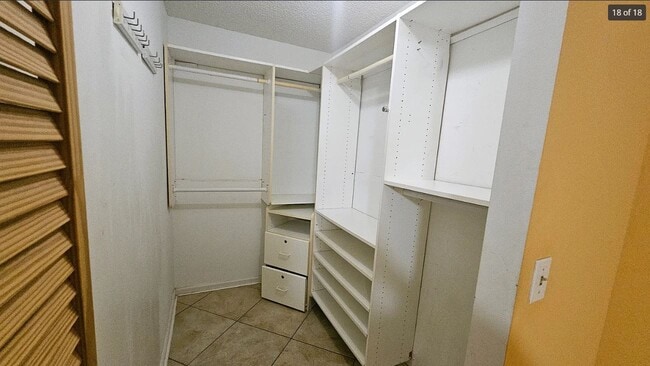 Building Photo - 6070 Serene Run