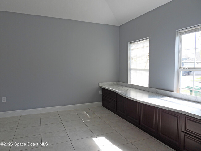 Building Photo - 3510 Aria Dr