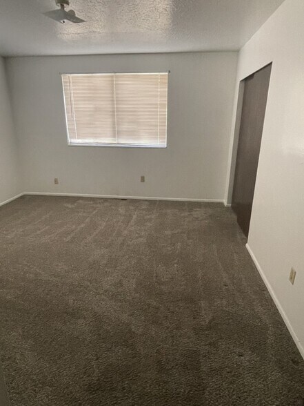 Building Photo - 2114 Monroe Blvd