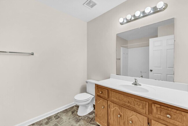 Building Photo - 784 Cherrybark Ln