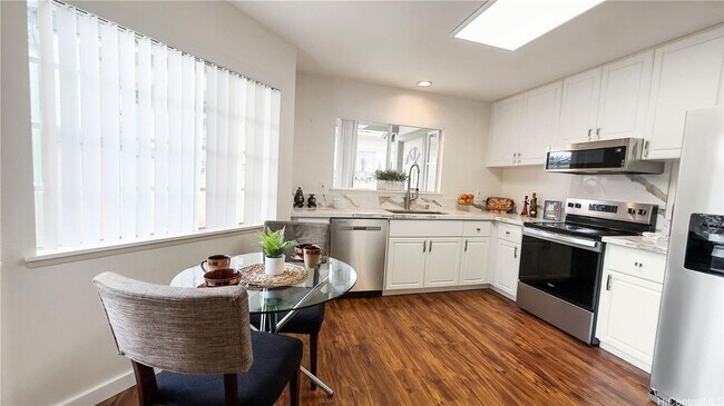 Building Photo - Mililani Mauka 4bdrm/2.5bath Single Family...