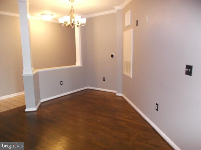 Building Photo - 2710 Bellforest Ct