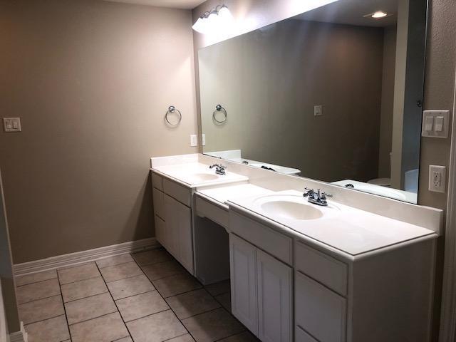 Building Photo - 217 Cass Cir