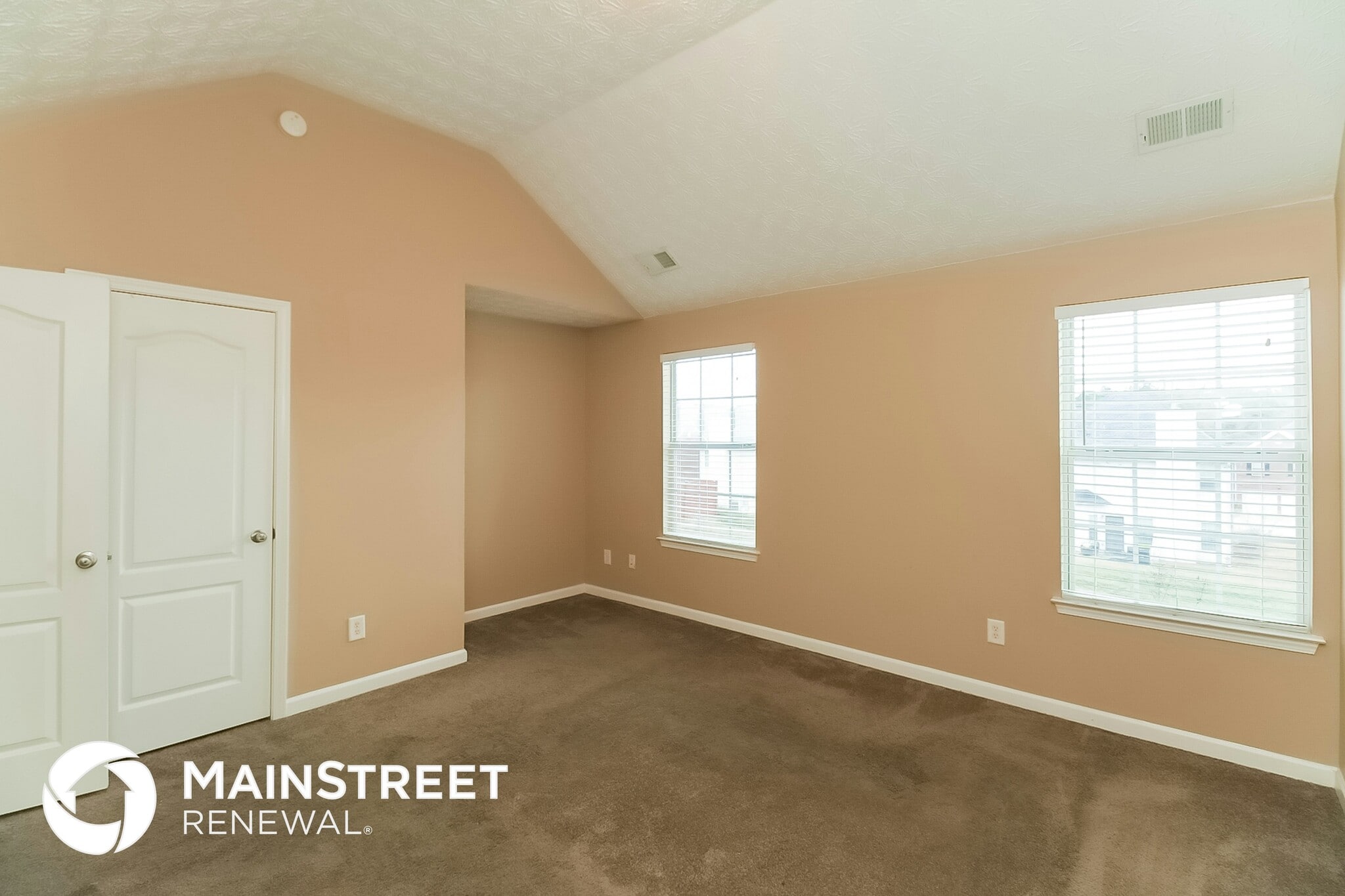 Building Photo - 6488 Snowden Dr