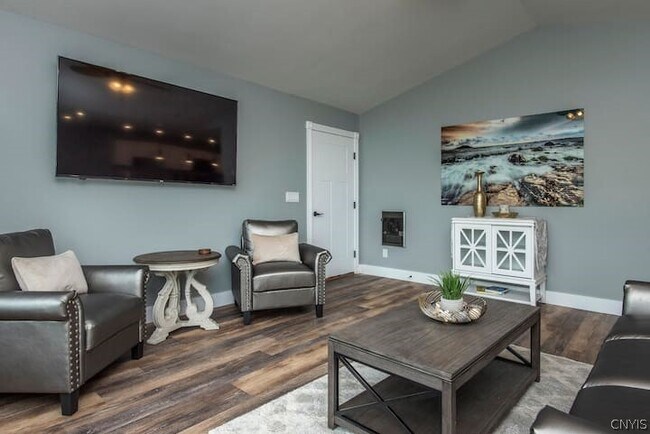 Building Photo - 103 Sand Piper