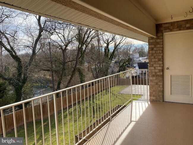 Building Photo - 2839 Kalmia Lee Ct