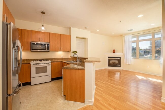 Building Photo - Stylish and Spacious Corner Unit with Modern Comforts in the Heart of San Diego