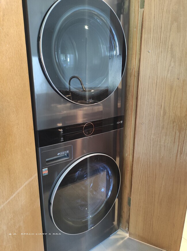 Building Photo - 12132 Royal Birkdale Row