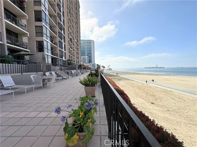 Building Photo - 1750 E Ocean Blvd
