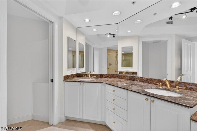 Building Photo - 1060 Borghese Ln