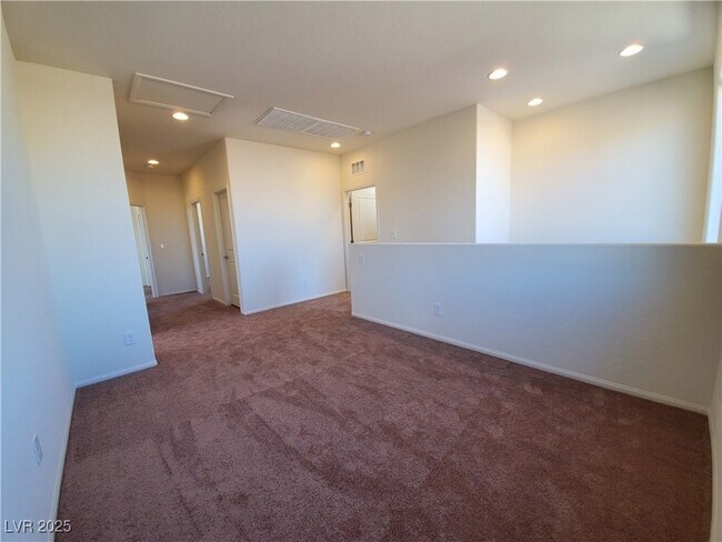 Building Photo - 2713 Holmes Creek Ct
