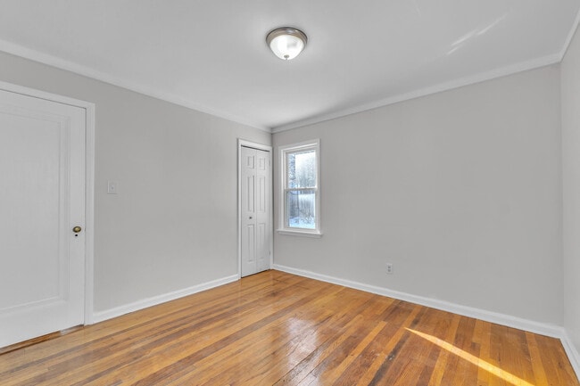 Building Photo - 11319 Tecumseh Ave