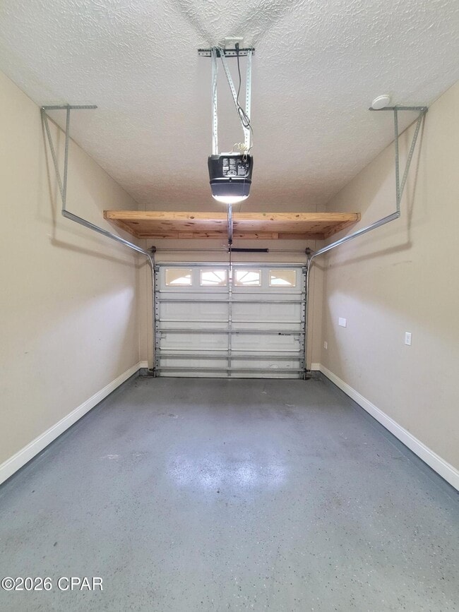 Building Photo - 7218 Quail Hollow Dr