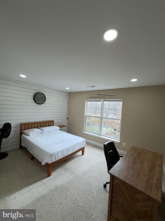 Building Photo - 13580 Den Hollow Ct