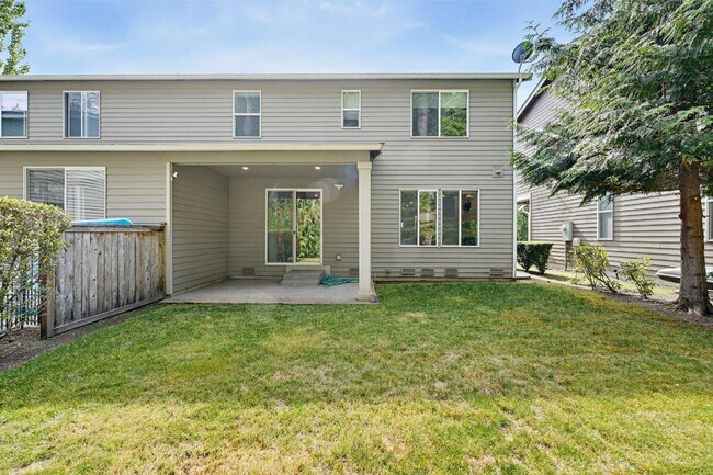 Building Photo - 3919 Jett Ln