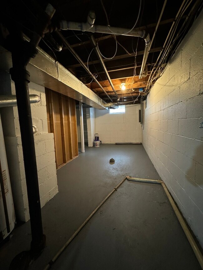 Building Photo - 3175 Karl Rd