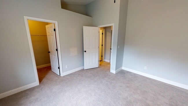 Building Photo - 2 Bed 1.5 Bath Townhouse for Rent in Monac...