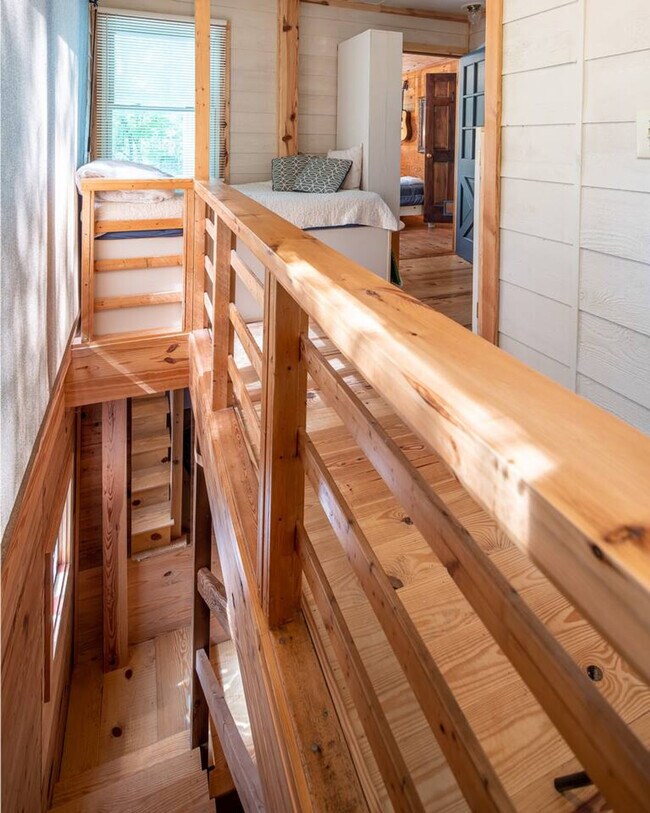 Building Photo - 1939 Crawford Dairy Rd