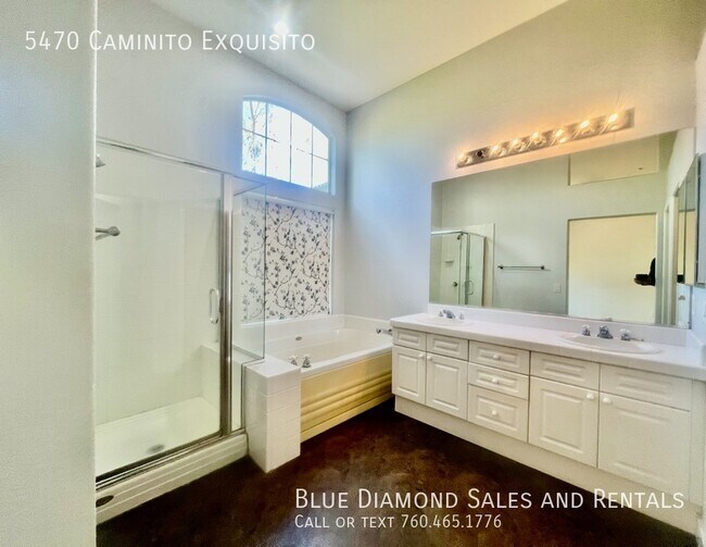 Building Photo - 5470 Caminito Exquisito