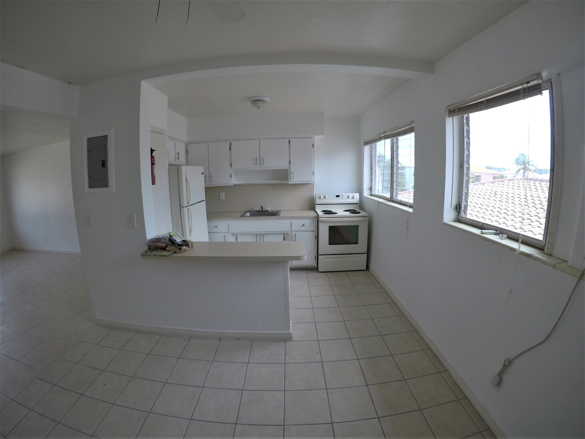 Building Photo - 744 85th St