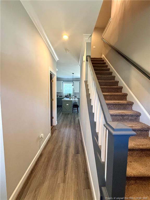 Building Photo - 171 Apache Trail