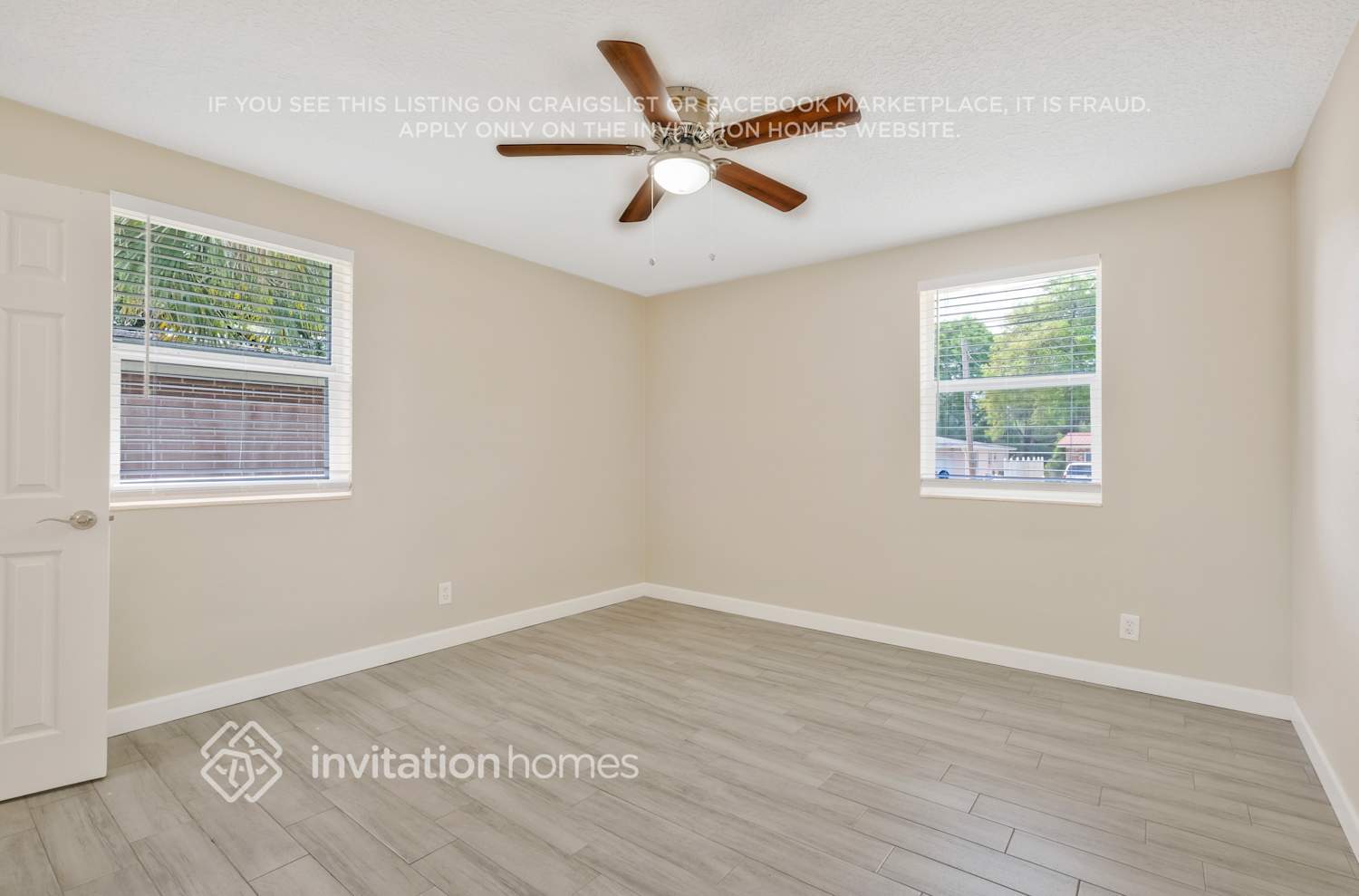 Building Photo - 2527 Oak Summit Dr