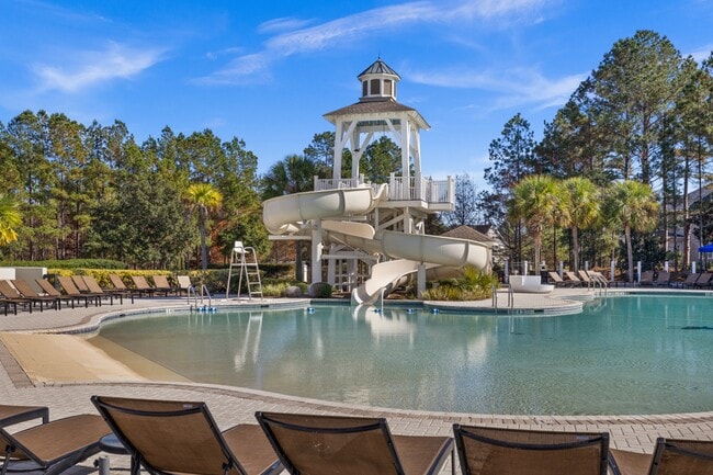 Building Photo - 119 Holloway Hl