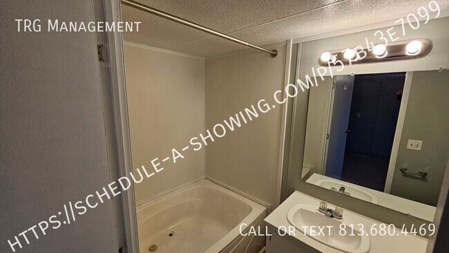 Building Photo - FOR SALE OR RENT TO OWN - STUNNING 3 BD AN...