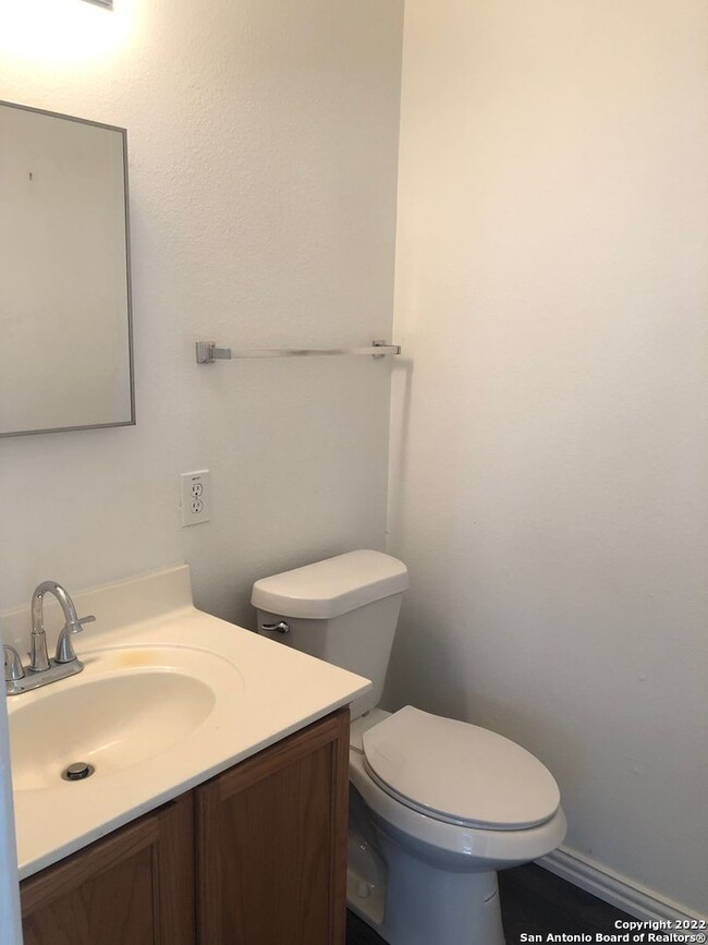 Building Photo - 8514 Coppermine-