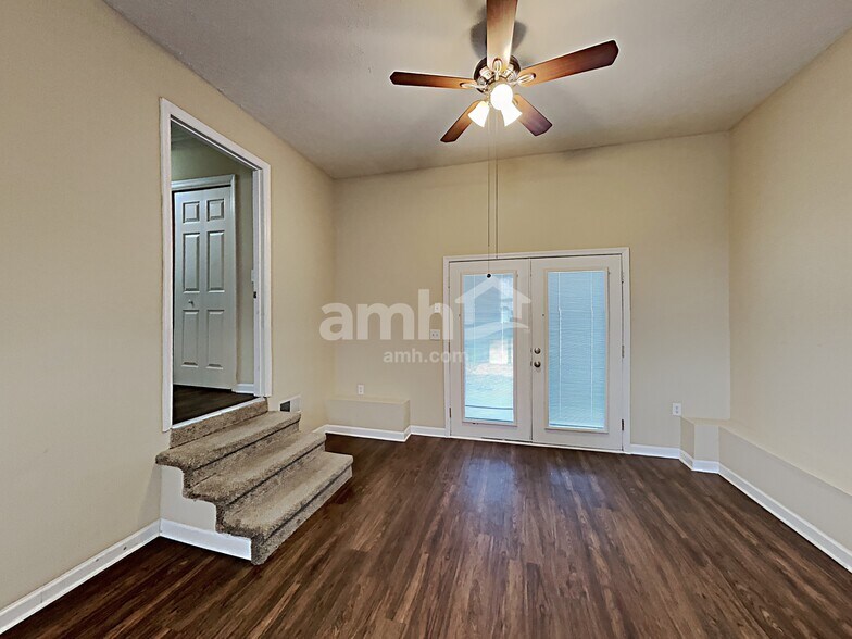 Building Photo - 2309 Verde Ct