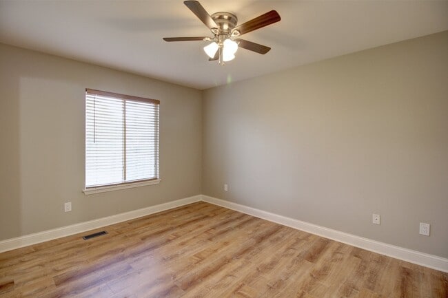 Building Photo - 14257 S Monticello Cir