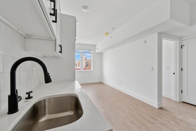 Interior Photo - The Palma