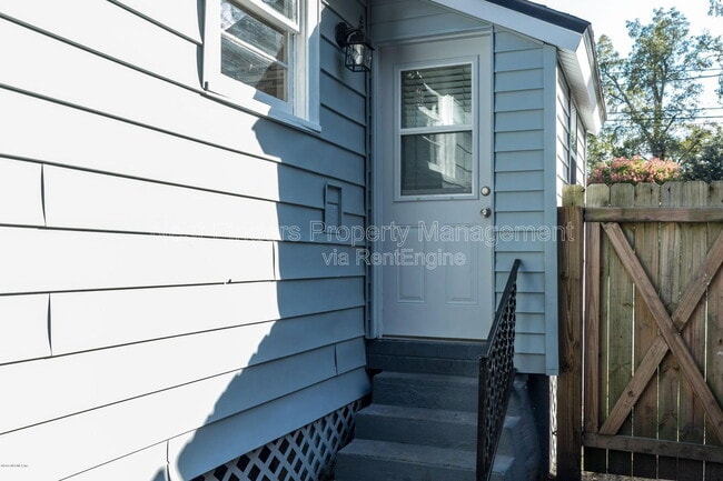 Building Photo - 4547 Post St