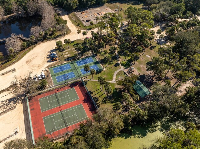 Building Photo - 58 Ocean St