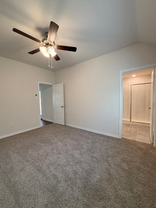 Building Photo - 1205 Rusted Rail Dr