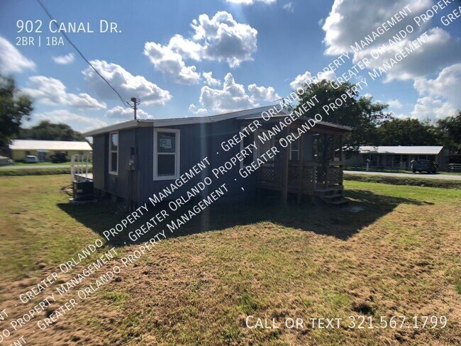 Building Photo - 902 Canal Dr