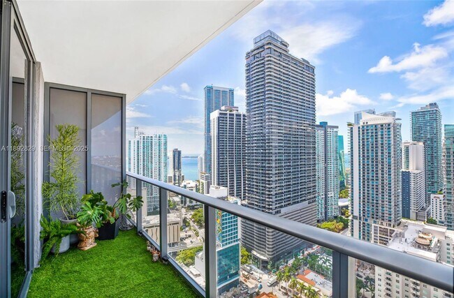 Building Photo - 55 SW 9th St